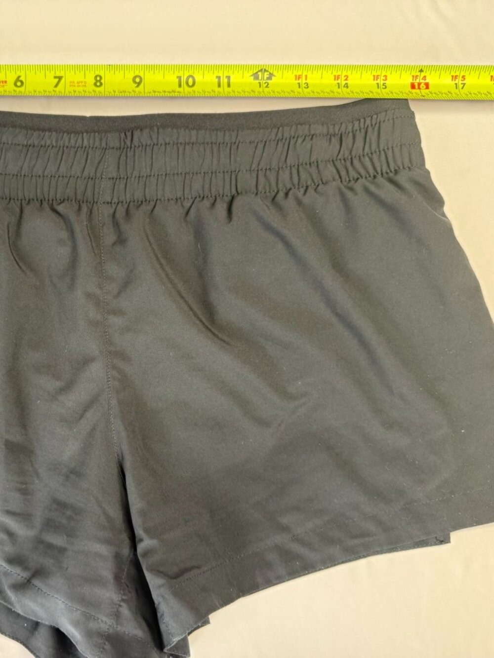 FABLETICS Black Athletic Shorts Size Women's M/L Lined Liner Brief Zip Pocket - Picture 9 of 9
